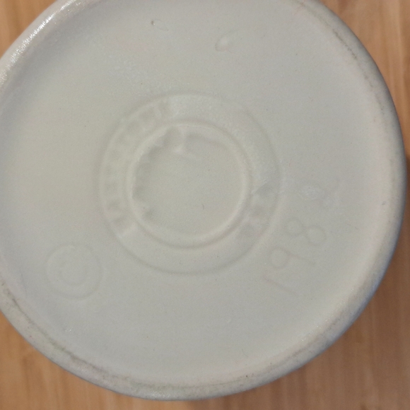 Vtg 1982 Hartstone Pottery Mug Plums Cherries Blueberries Sponge USA - Picture 4 of 6